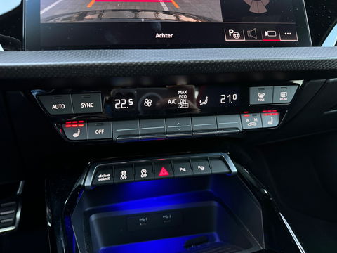 Audi RS3 Sportback 2.5 TFSI Quattro Pano|Ceramic|HuD|B&O|Mem