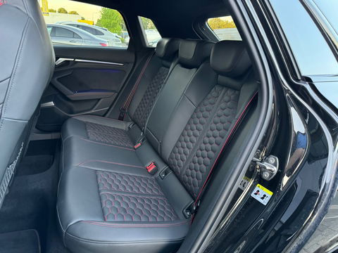 Audi RS3 Sportback 2.5 TFSI Quattro Pano|Ceramic|HuD|B&O|Mem
