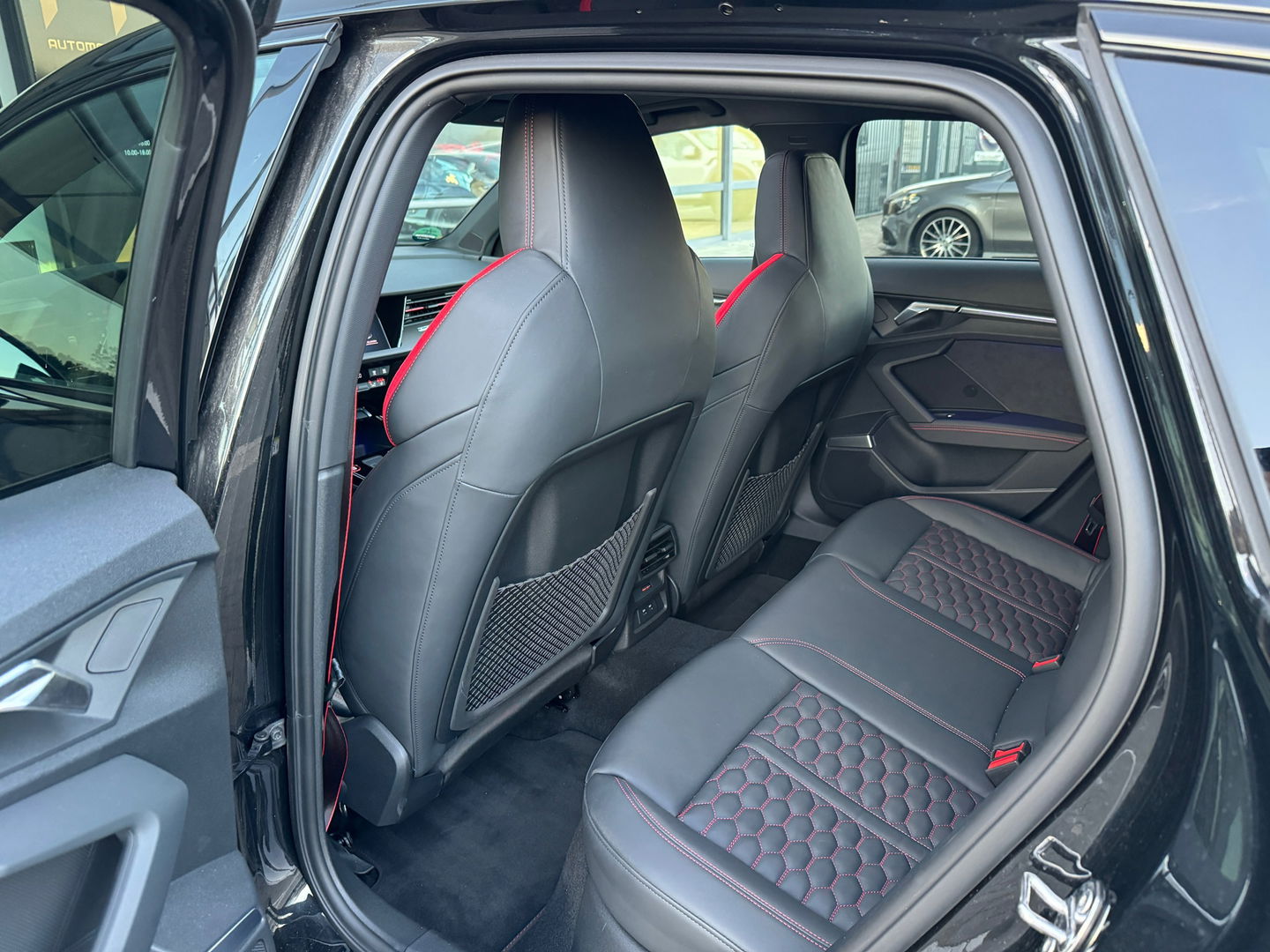 Audi RS3 Sportback 2.5 TFSI Quattro Pano|Ceramic|HuD|B&O|Mem