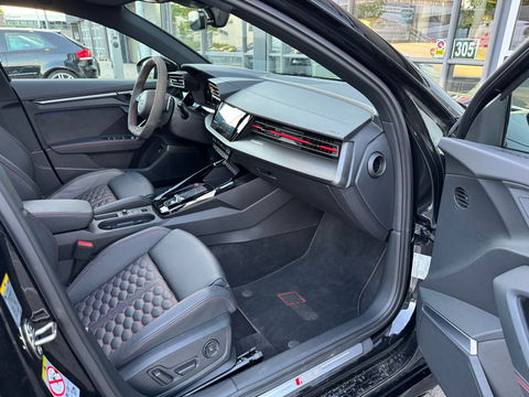 Audi RS3 Sportback 2.5 TFSI Quattro Pano|Ceramic|HuD|B&O|Mem