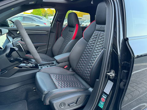 Audi RS3 Sportback 2.5 TFSI Quattro Pano|Ceramic|HuD|B&O|Mem