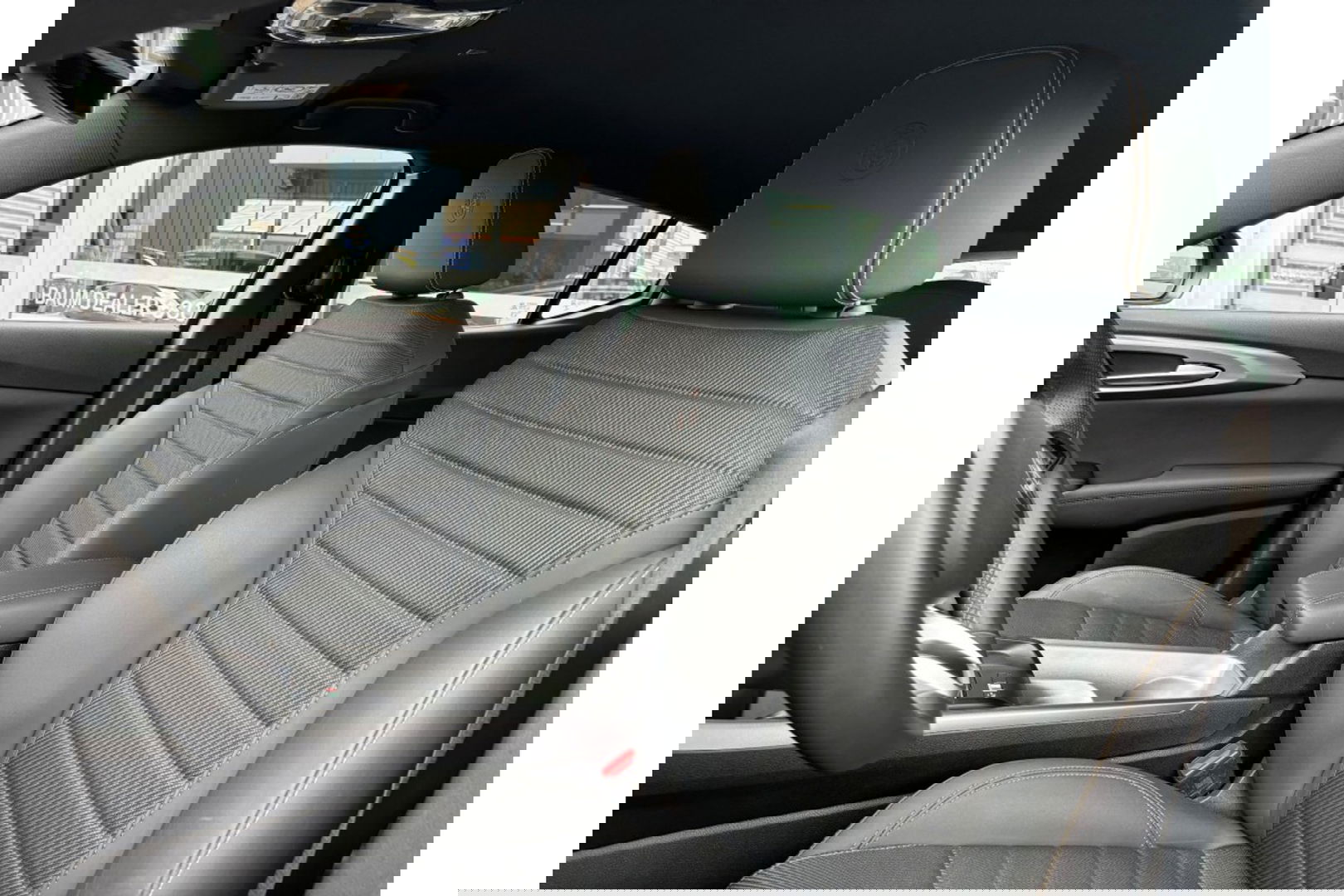 Alfa Romeo Tonale 1.5T HYBRID TI NAVI PDC-CAMERA VIRTUALCOCKPIT.
