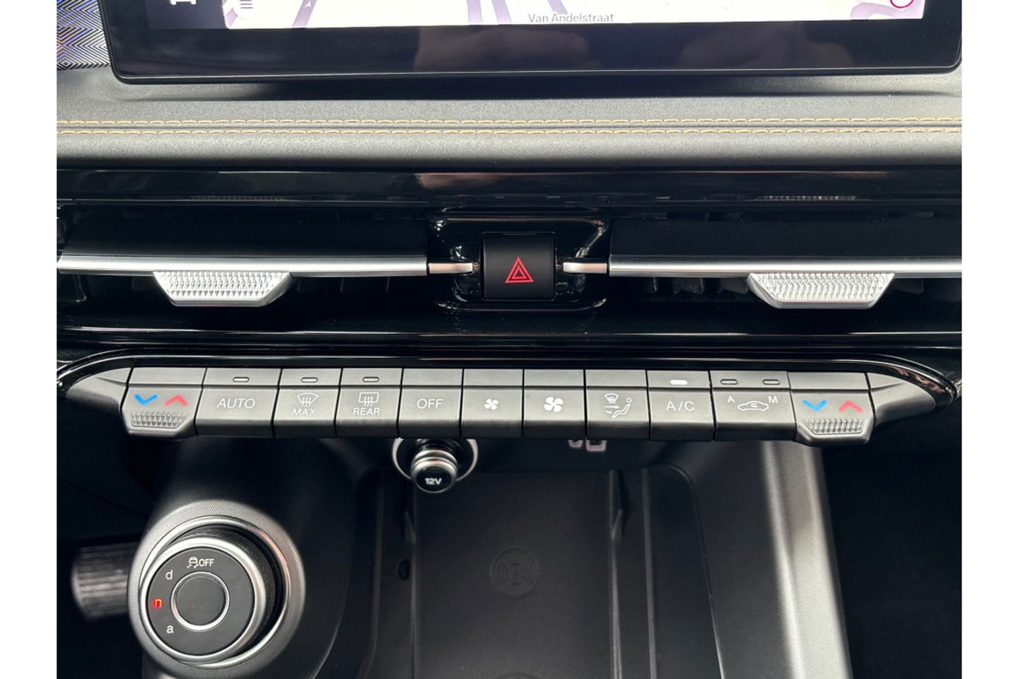 Alfa Romeo Tonale 1.5T HYBRID TI NAVI PDC-CAMERA VIRTUALCOCKPIT.