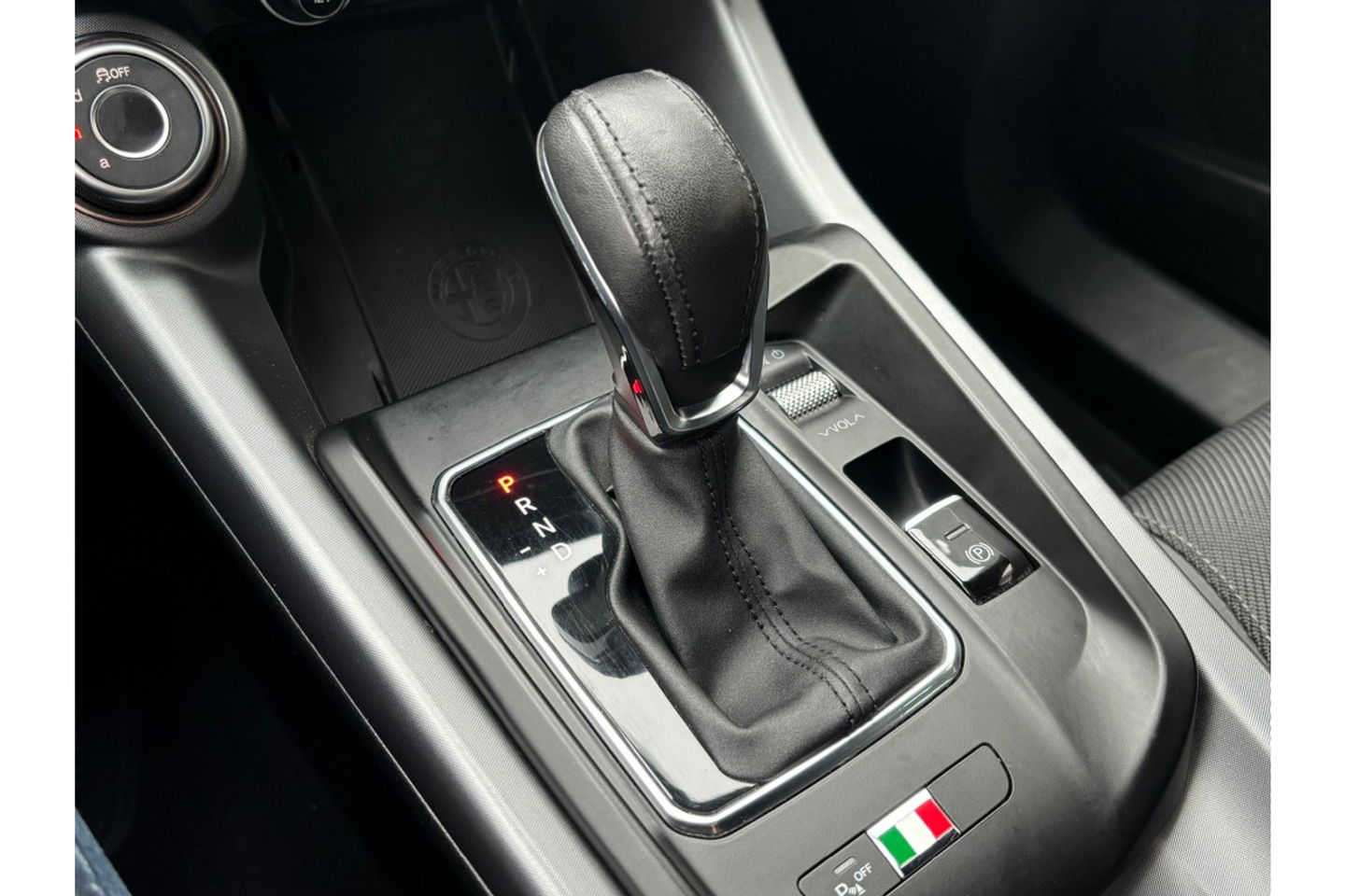 Alfa Romeo Tonale 1.5T HYBRID TI NAVI PDC-CAMERA VIRTUALCOCKPIT.