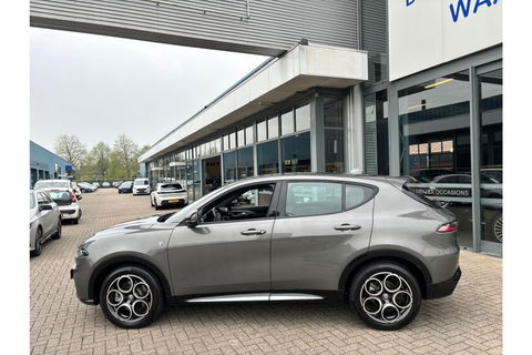 Alfa Romeo Tonale 1.5T HYBRID TI NAVI PDC-CAMERA VIRTUALCOCKPIT.
