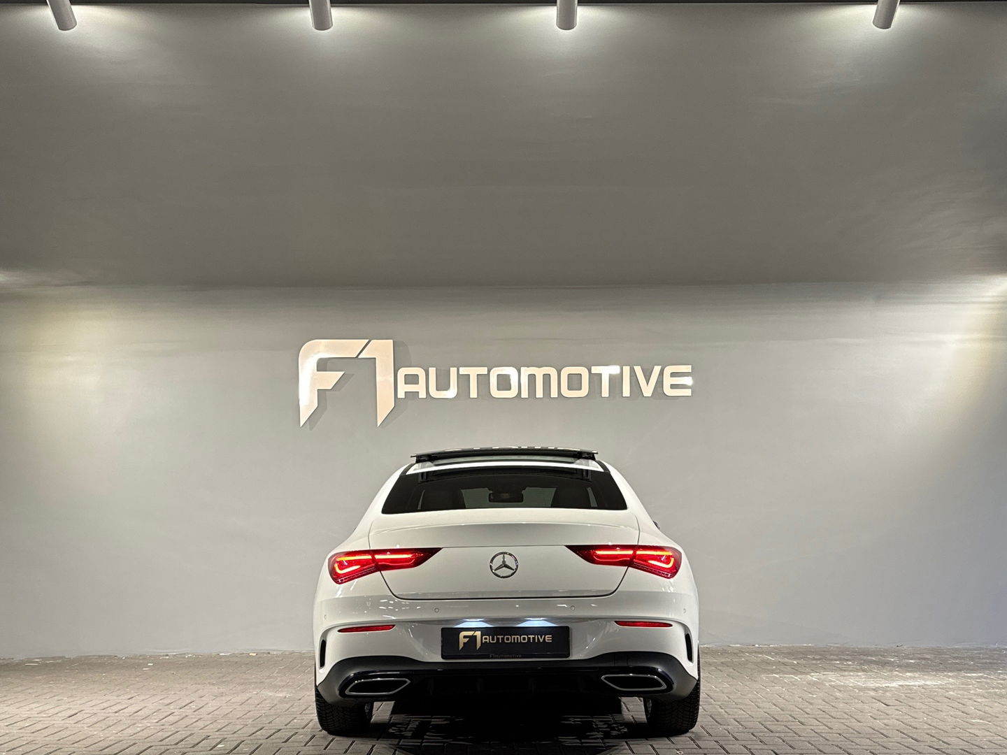 Mercedes-Benz CLA-Klasse 220 4MATIC AMG Pano|Sfeer|Cam|Keyles