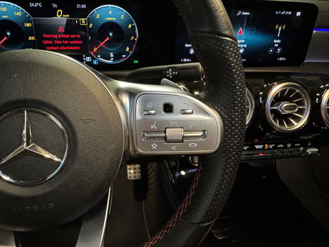 Mercedes-Benz CLA-Klasse 220 4MATIC AMG Pano|Sfeer|Cam|Keyles