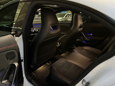 Mercedes-Benz CLA-Klasse 220 4MATIC AMG Pano|Sfeer|Cam|Keyles