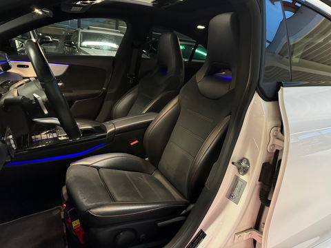 Mercedes-Benz CLA-Klasse 220 4MATIC AMG Pano|Sfeer|Cam|Keyles