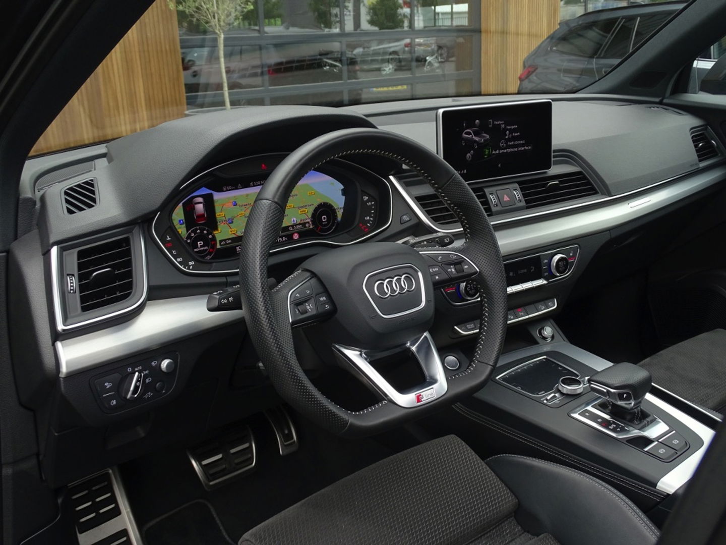 Audi Q5 2.0 TFSI 252PK Quattro / S-line / B&O / Head-Up / LED