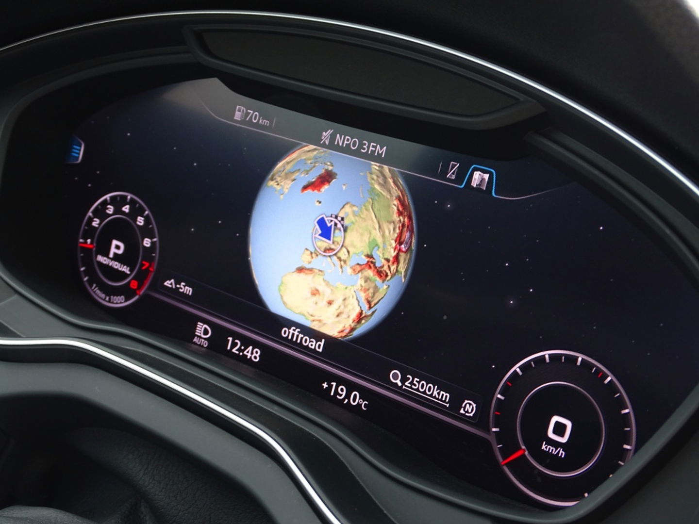 Audi Q5 2.0 TFSI 252PK Quattro / S-line / B&O / Head-Up / LED