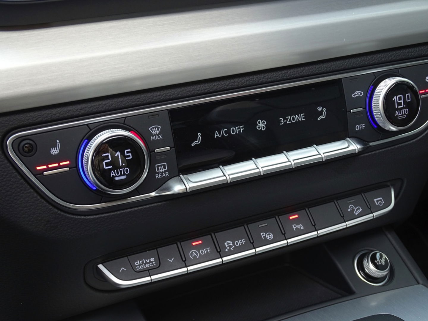 Audi Q5 2.0 TFSI 252PK Quattro / S-line / B&O / Head-Up / LED