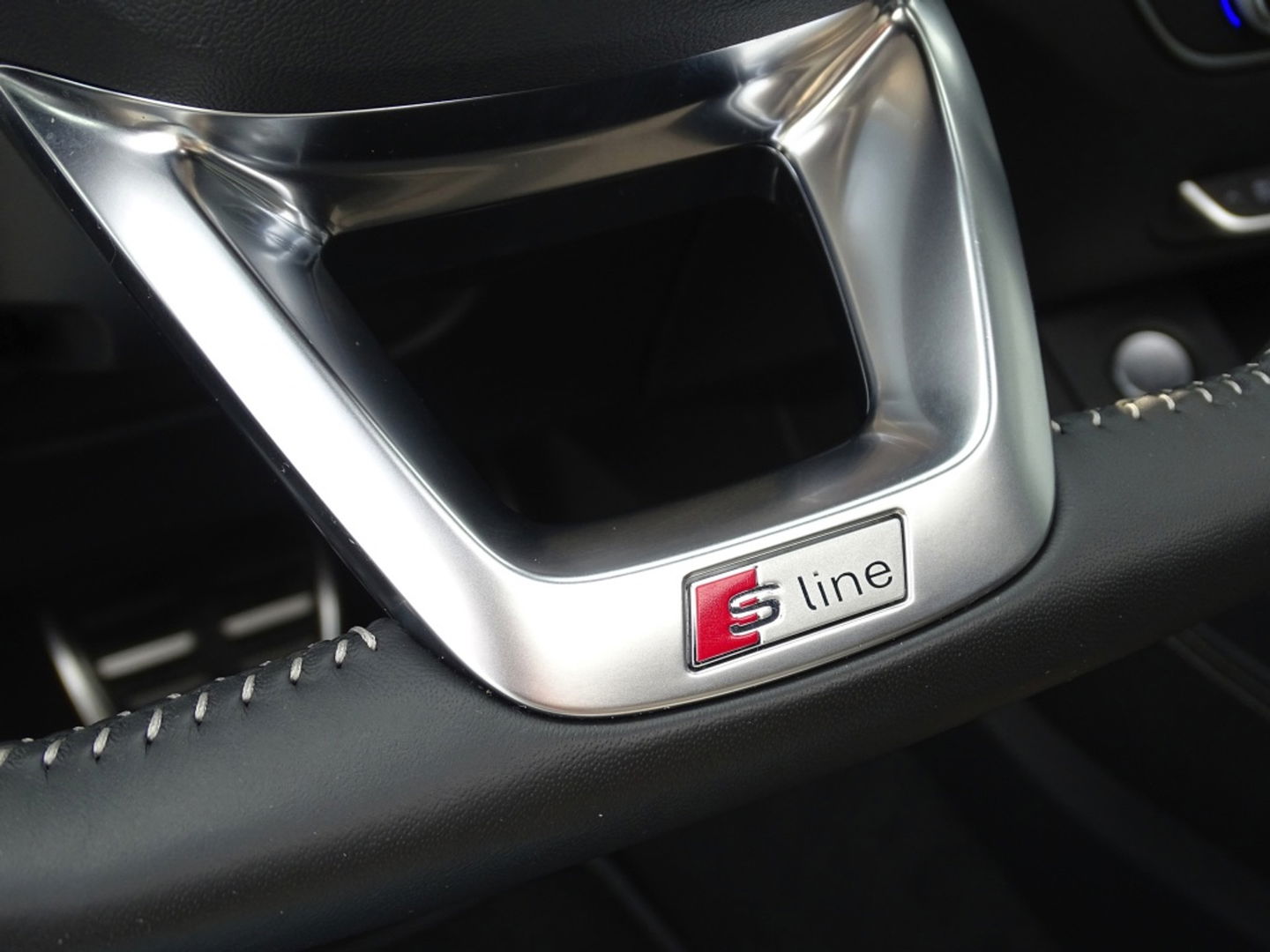 Audi Q5 2.0 TFSI 252PK Quattro / S-line / B&O / Head-Up / LED