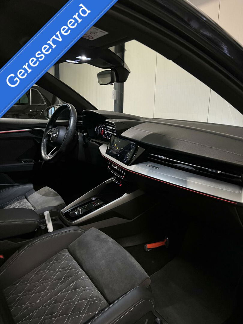 Audi A3 Limousine 35 TFSI S-line edition one Virtual Sfeer