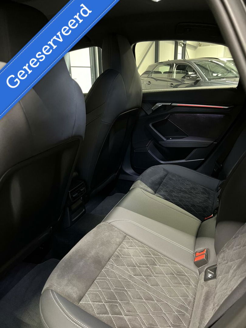 Audi A3 Limousine 35 TFSI S-line edition one Virtual Sfeer