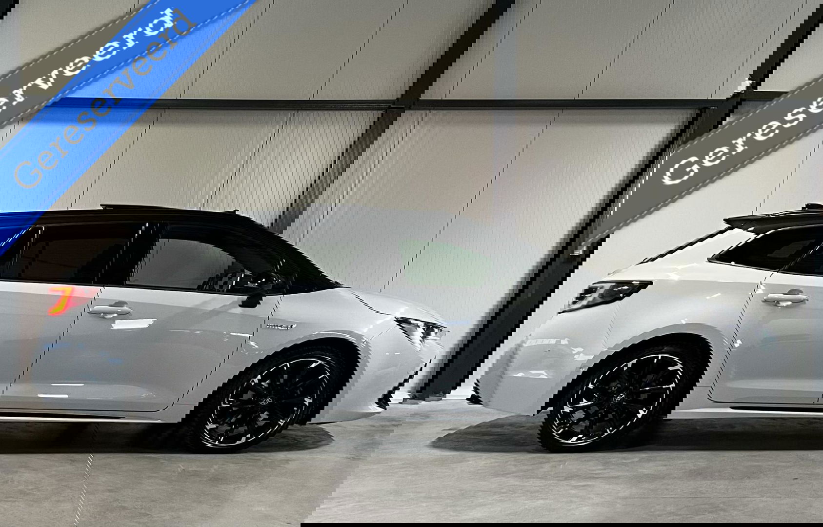Toyota Corolla Touring Sports 2.0 Hybrid GR-Sport Plus Pano