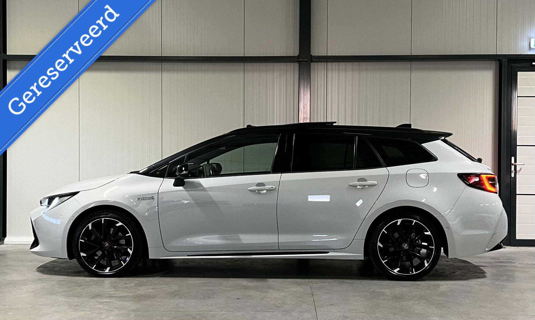 Toyota Corolla Touring Sports 2.0 Hybrid GR-Sport Plus Pano