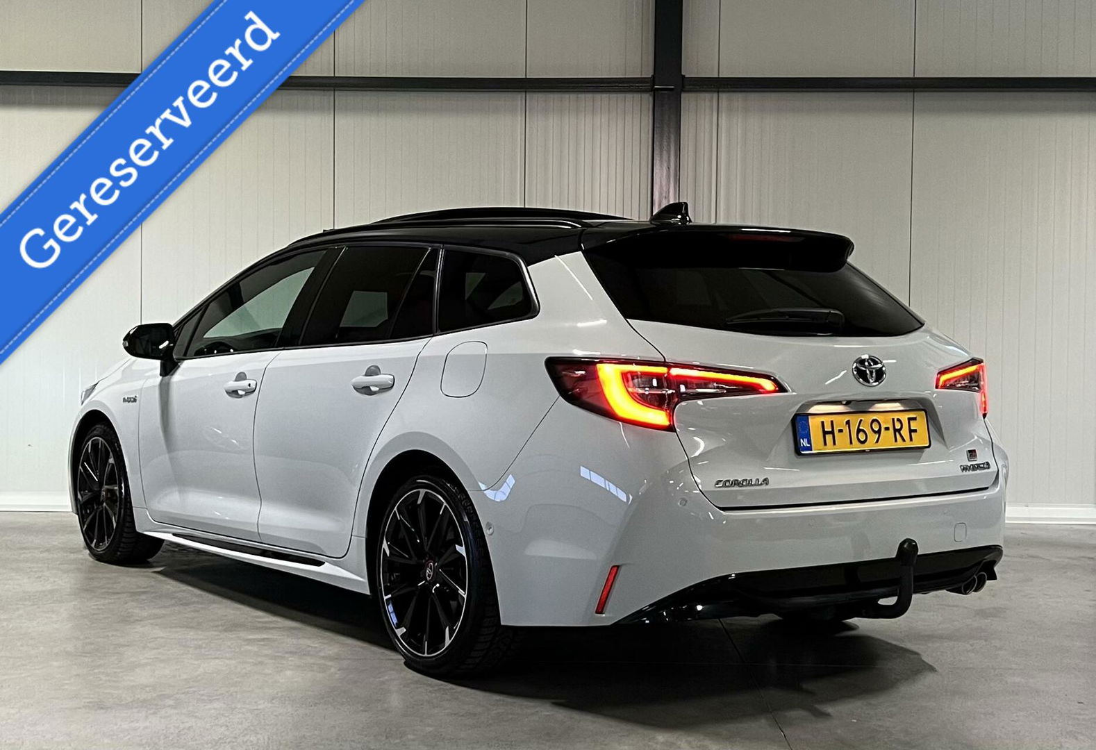 Toyota Corolla Touring Sports 2.0 Hybrid GR-Sport Plus Pano