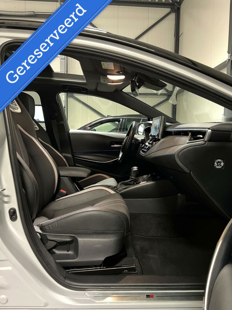 Toyota Corolla Touring Sports 2.0 Hybrid GR-Sport Plus Pano