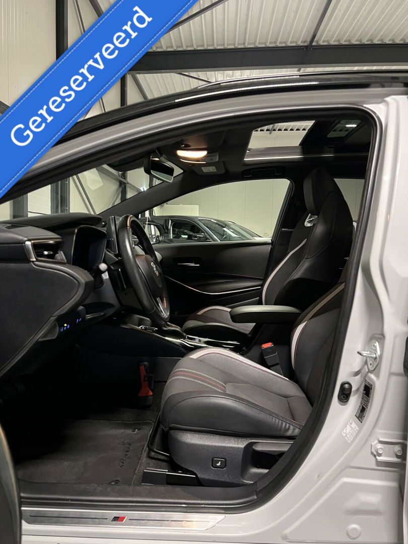 Toyota Corolla Touring Sports 2.0 Hybrid GR-Sport Plus Pano