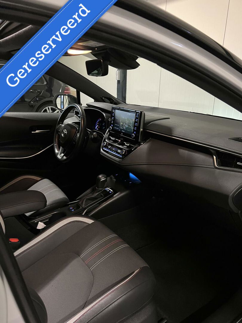 Toyota Corolla Touring Sports 2.0 Hybrid GR-Sport Plus Pano