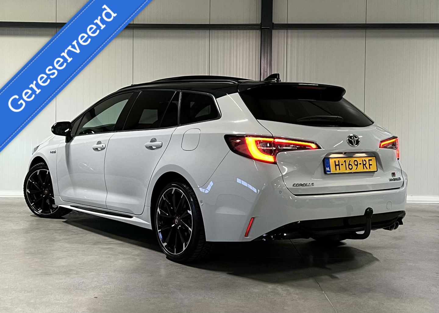Toyota Corolla Touring Sports 2.0 Hybrid GR-Sport Plus Pano