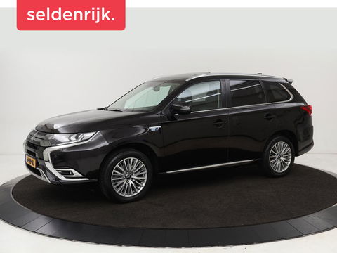 Mitsubishi Outlander 2.4 PHEV Intense+ | Schuifdak | Stoel & stuurverwarming | 360 camera | Trekhaak | Half leder | Carplay | Navigatie | Climate control