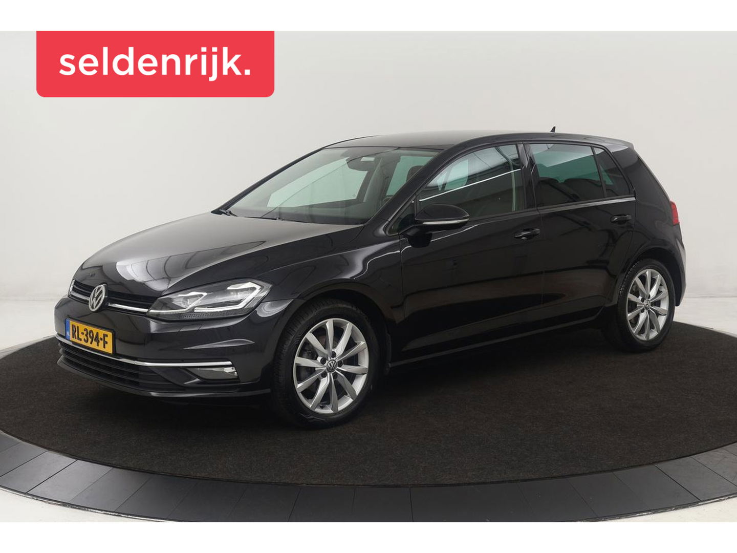 Volkswagen Golf 1.4 TSI Highline | Stoelverwarming | Camera | Full LED | Adaptive cruise | Carplay | Climate control | Parkeerhulp | Bluetooth