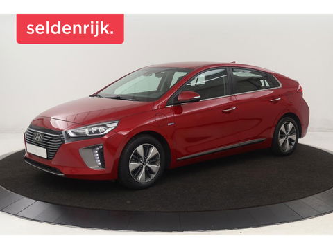 Hyundai IONIQ 1.6 GDI PHEV | Stoel & stuurverwarming | Adaptive cruise | Full LED | Camera | Carplay | Navigatie | Keyless | Climate control