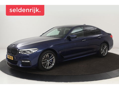 BMW 5 Serie 530e iPerformance M Sport | Stoelverwarming | Carplay | Alcantara | Camera | Sfeerverlichting | Adaptief LED | Navigatie | Sportstoelen