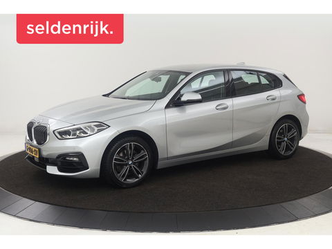 BMW 1-serie 118i Executive Edition | Sport Line | Carplay | Full LED | Sportstoelen | Climate control | Navigatie | Parkeerhulp | Live Cockpit | Cruise control