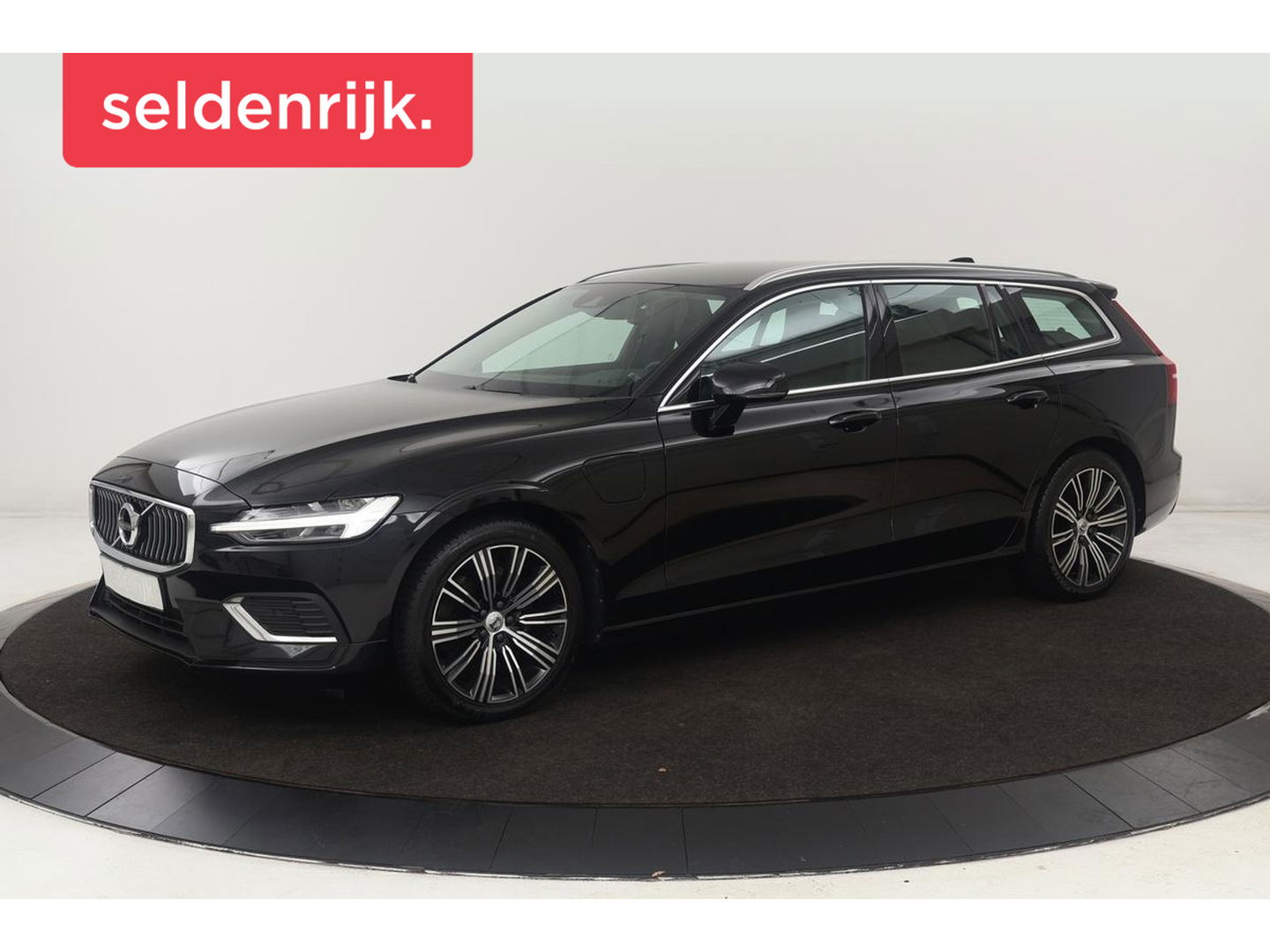 Volvo V60 2.0 T8 Recharge AWD Inscription | Leder | Stoelverwarming | Camera | Carplay | Memory | Adaptive cruise | Keyless | Full LED