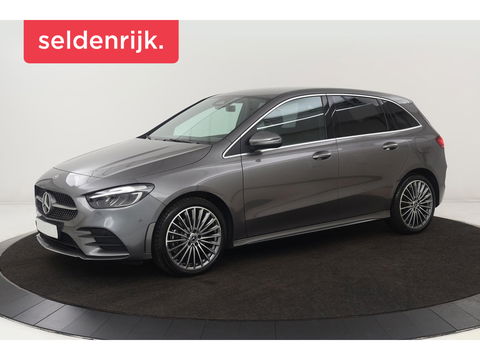 Mercedes-Benz B-Klasse 250e AMG | Stoelverwarming | Camera | Sfeerverlichting | Keyless | Leder/Alcantara | Navigatie | Widescreen | Full LED | Park Assist