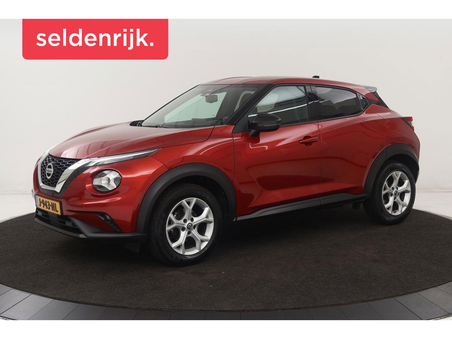 Nissan Juke 1.0 DIG-T N-Connecta | Carplay | Camera | Full LED | Keyless | Climate control | Cruise control