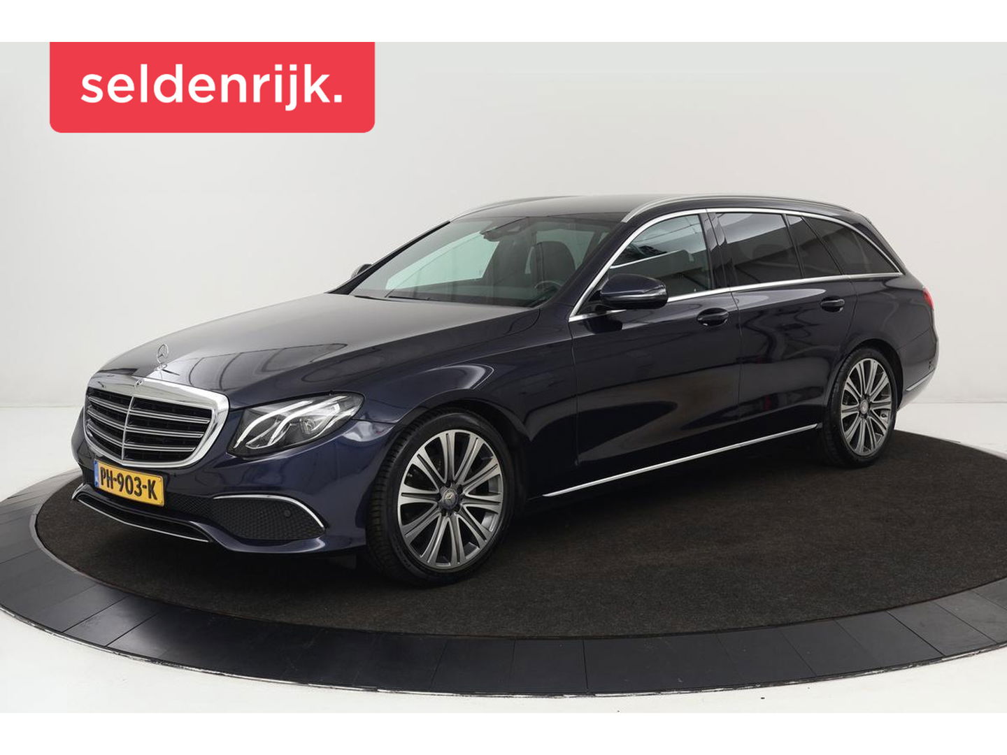 Mercedes-Benz E-Klasse 220d Exclusive | Head-Up | Carplay | Widescreen | Stoelverwarming | Camera | Sfeerverlichting | Half leder | Full LED | Park Assist