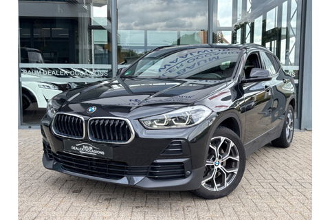 BMW X2 SDRIVE18I BNSED+ AUTOMAAT AIRCO LMV LED PDC-CAMERA