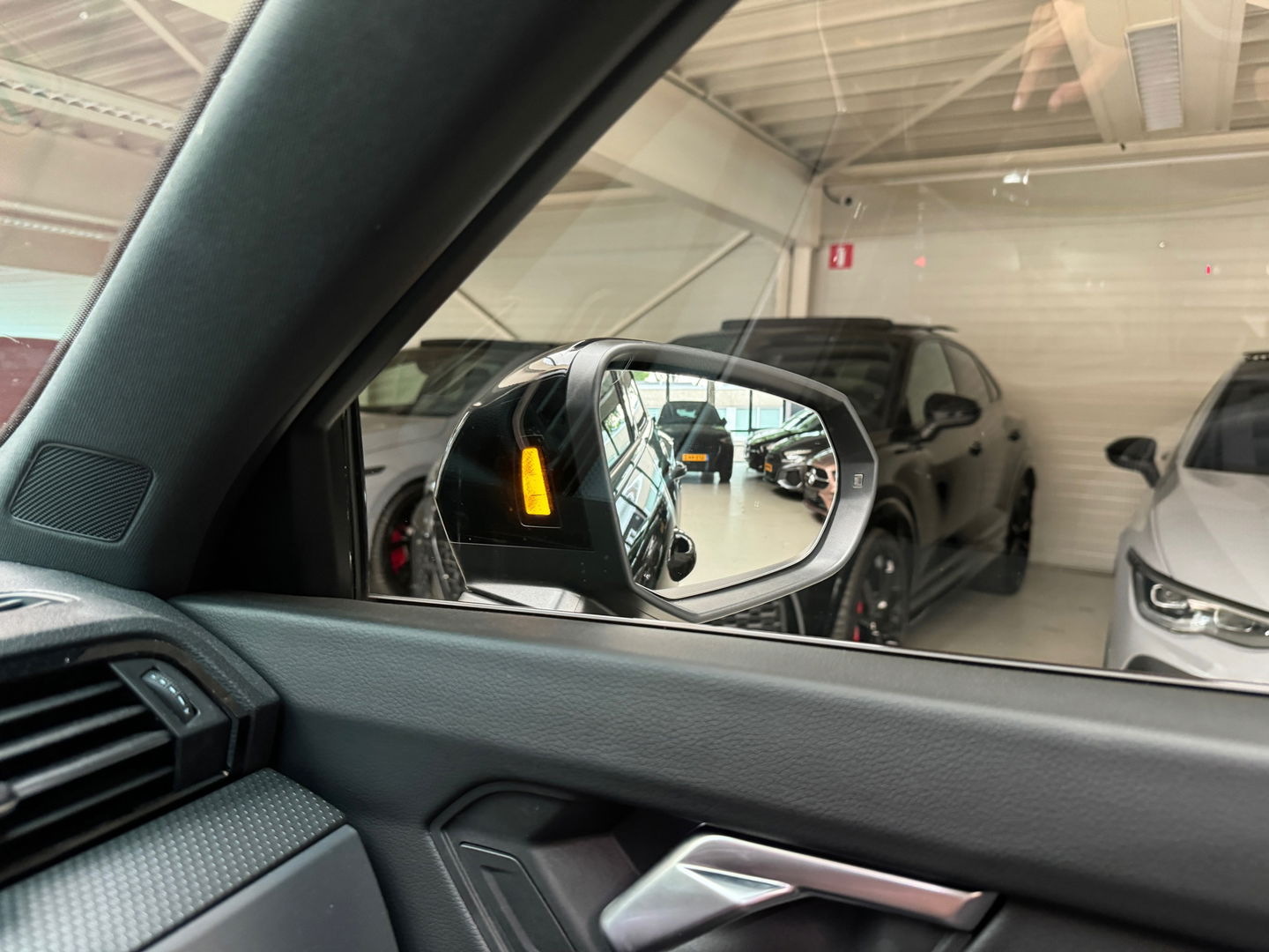 Audi Q3 Sportback 35 TFSI 3x S Line Pano|Keyl|Blackpack|Matrix