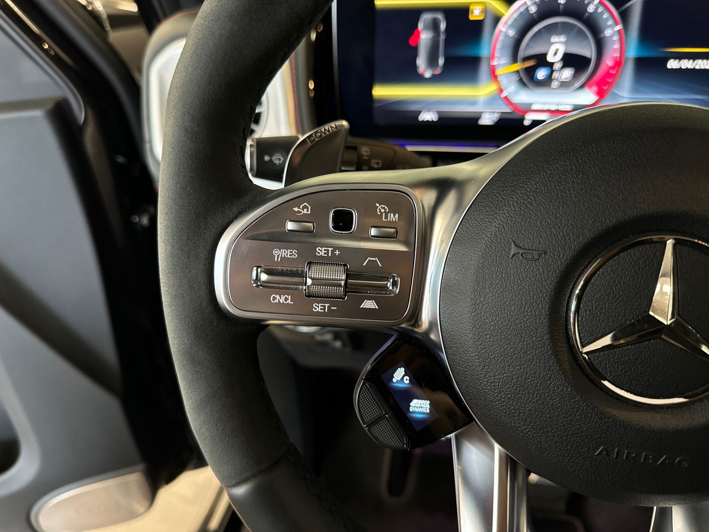 Mercedes-Benz G-Klasse 63 AMG Pano|Burmester|360|Massage|VOL