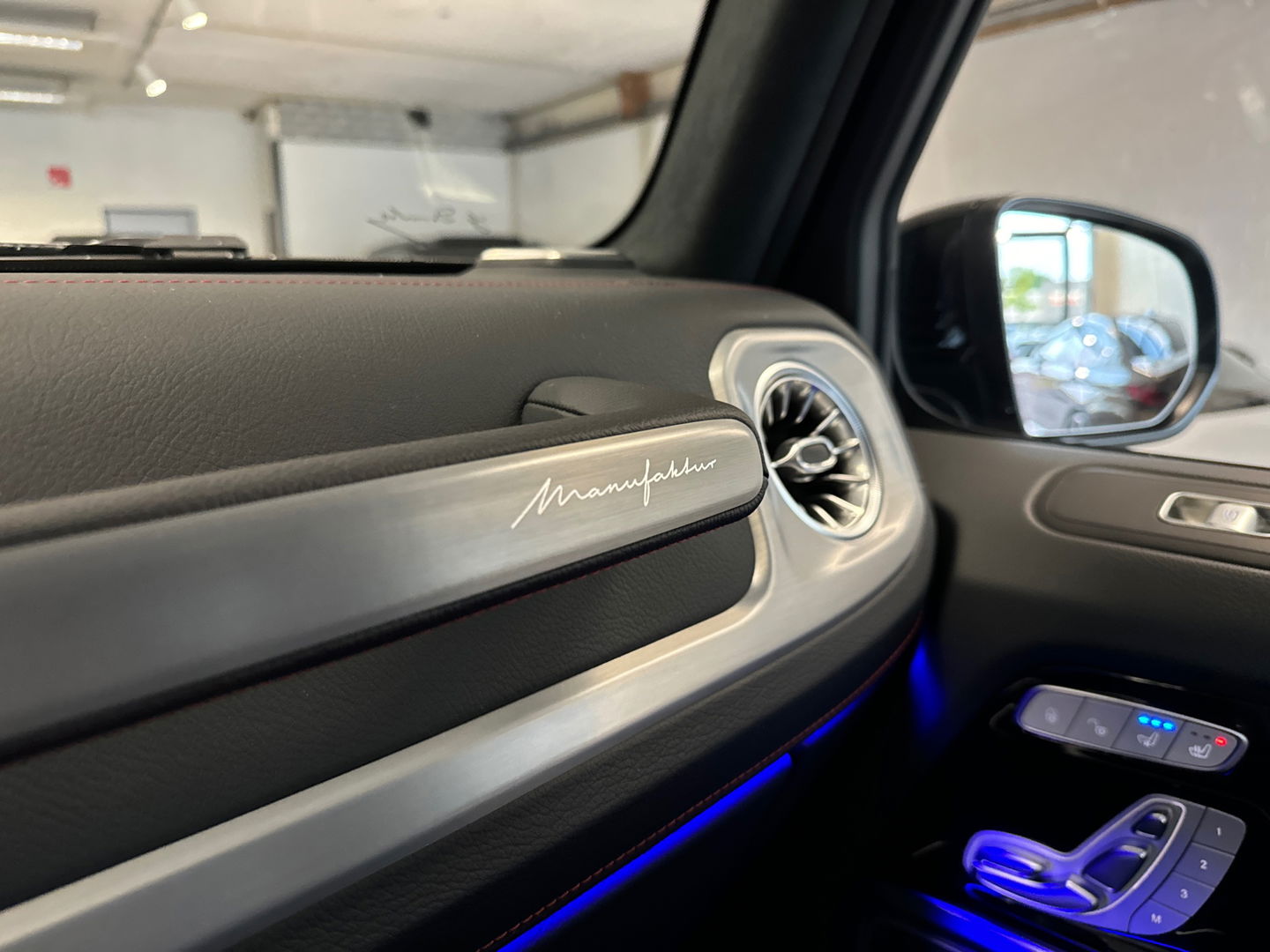 Mercedes-Benz G-Klasse 63 AMG Pano|Burmester|360|Massage|VOL