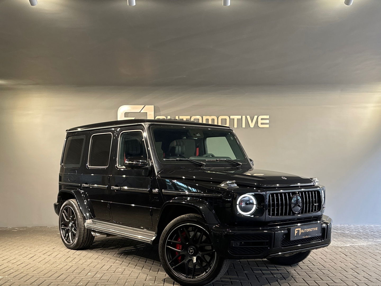 Mercedes-Benz G-Klasse 63 AMG Pano|Burmester|360|Massage|VOL