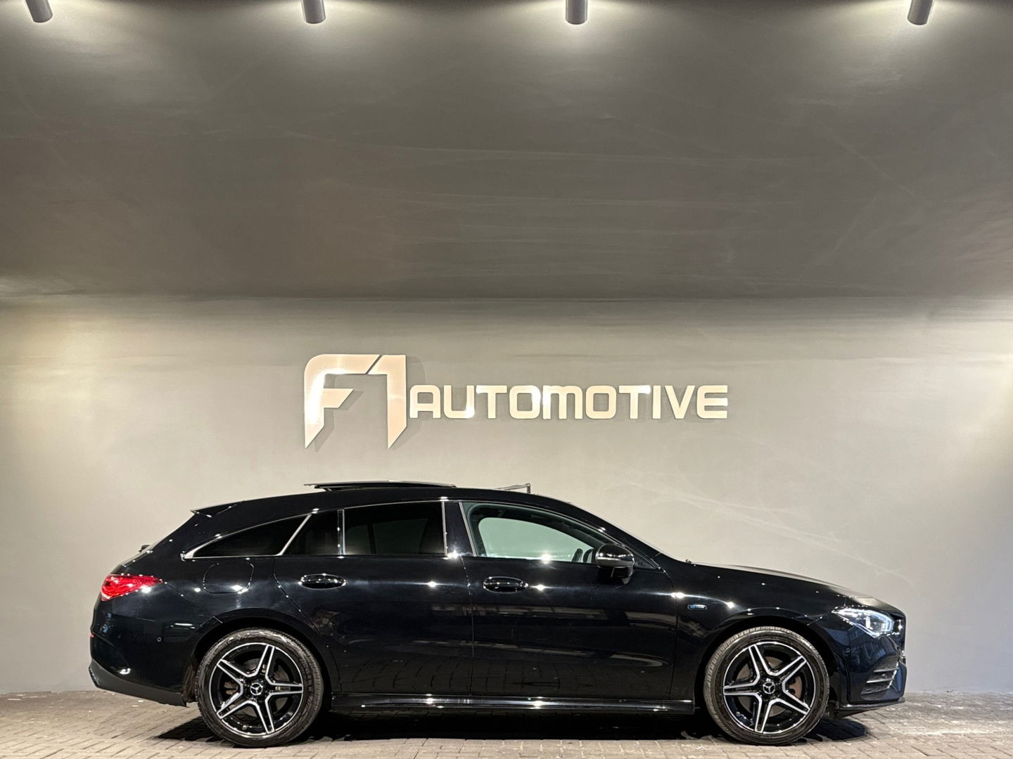 Mercedes-Benz CLA-Klasse Shooting Brake 250 e AMG Pano|Sfeer