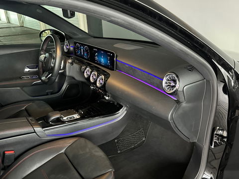 Mercedes-Benz A-Klasse 220 AMG Pano|Memory|Sfeer|Nightpakket