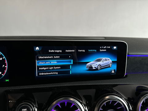 Mercedes-Benz A-Klasse 220 AMG Pano|Memory|Sfeer|Nightpakket