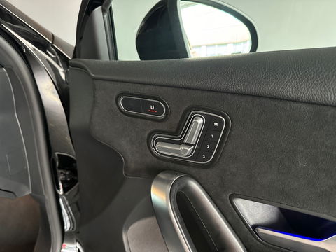 Mercedes-Benz A-Klasse 220 AMG Pano|Memory|Sfeer|Nightpakket