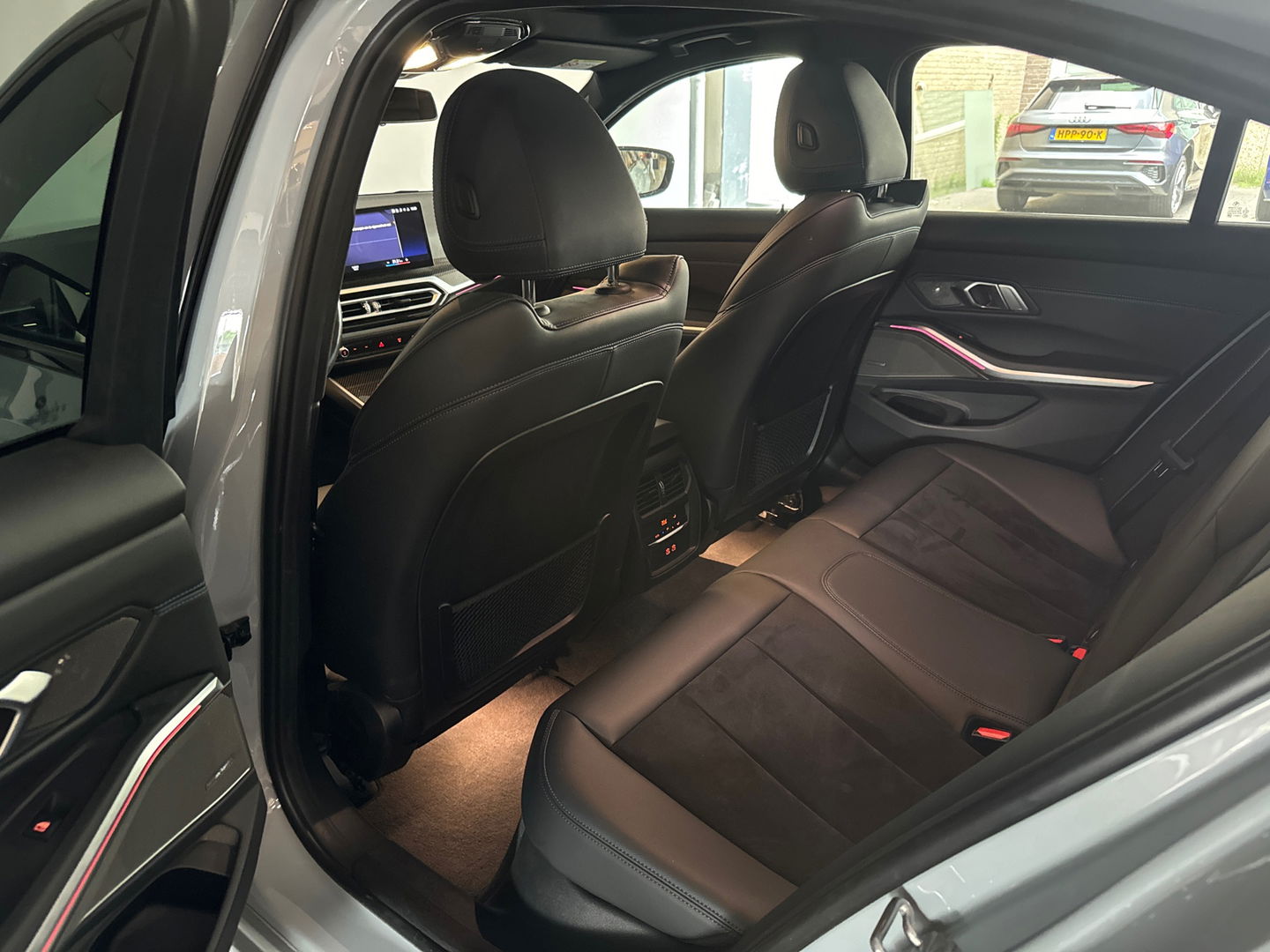 BMW 3-serie 330e M Sport Pro Pano|H/K|Memory|Laser|Sfeer|HuD