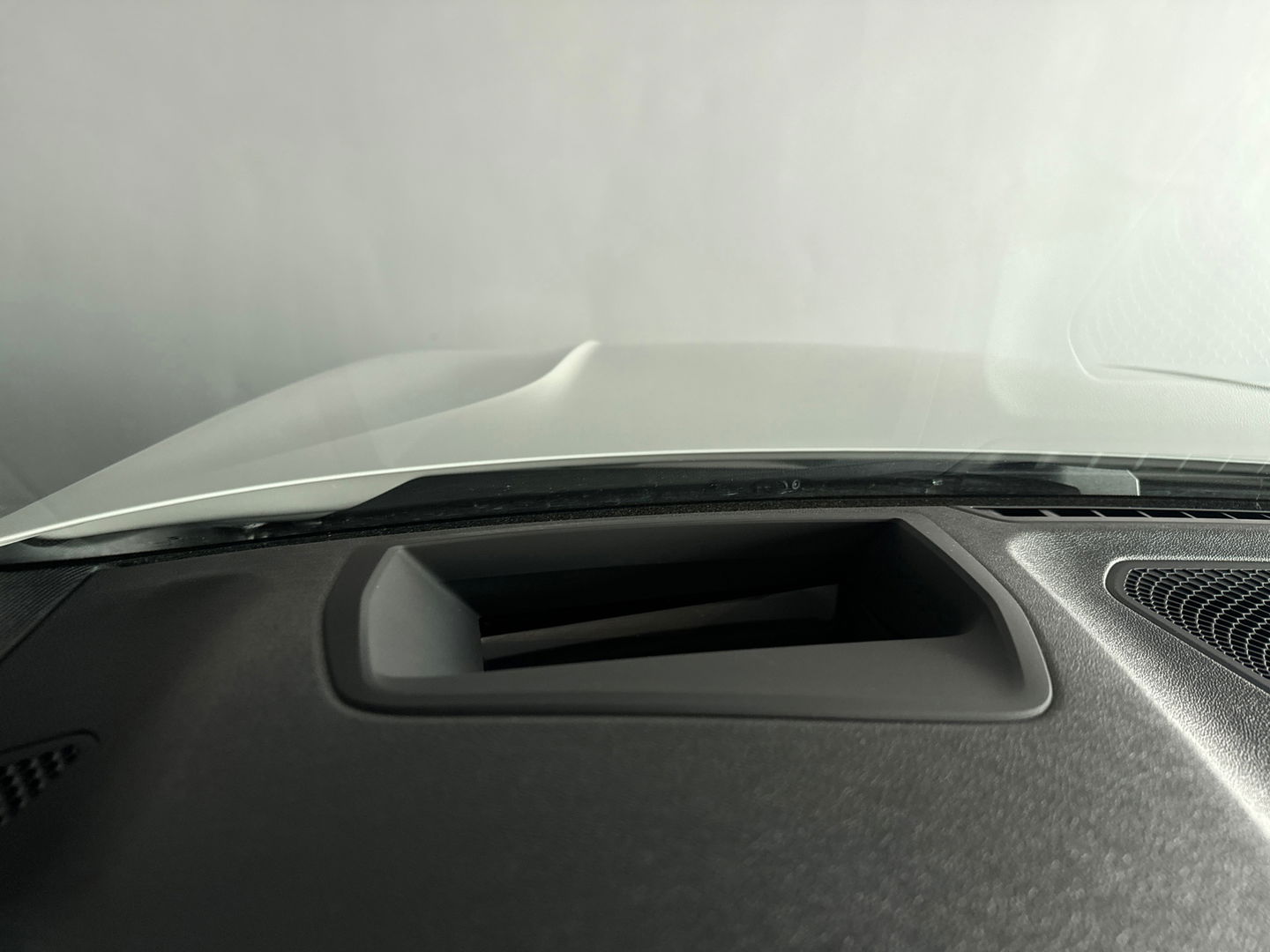 BMW 3-serie 330i High Executive M Sport|HuD|Carbon|Leer|NAP