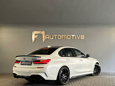BMW 3-serie 330i High Executive M Sport|HuD|Carbon|Leer|NAP