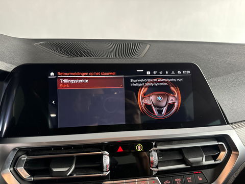 BMW 3-serie 330i High Executive M Sport|HuD|Carbon|Leer|NAP