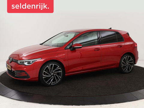 Volkswagen Golf 1.4 eHybrid Style | Stoel & stuurverwarming | Massage | Carplay | Memory | Achterbankverwarming | Adaptive cruise | Park Assist | Sfeerverlichting | Navigatie | Full LED | PHEV