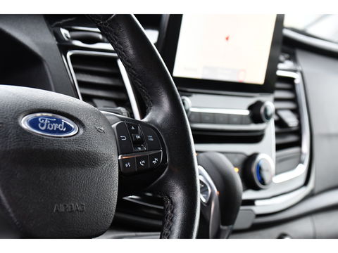 Ford Transit Custom 300 2.0 TDCI L2H1 DC Black Edition Camera, Adaptieve Cruise, 170Pk, Carplay, Automaat, Leder, Multimedia, Sensoren, 2 x Schuifdeur, UNIEK!